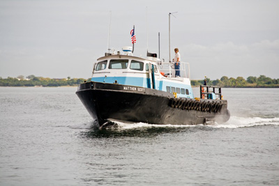 Donjon Marine crew boat - Matthew Scott