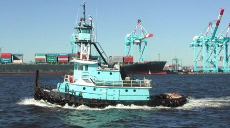 Donjon Marine harbor/coastal tug - Paul Andrew